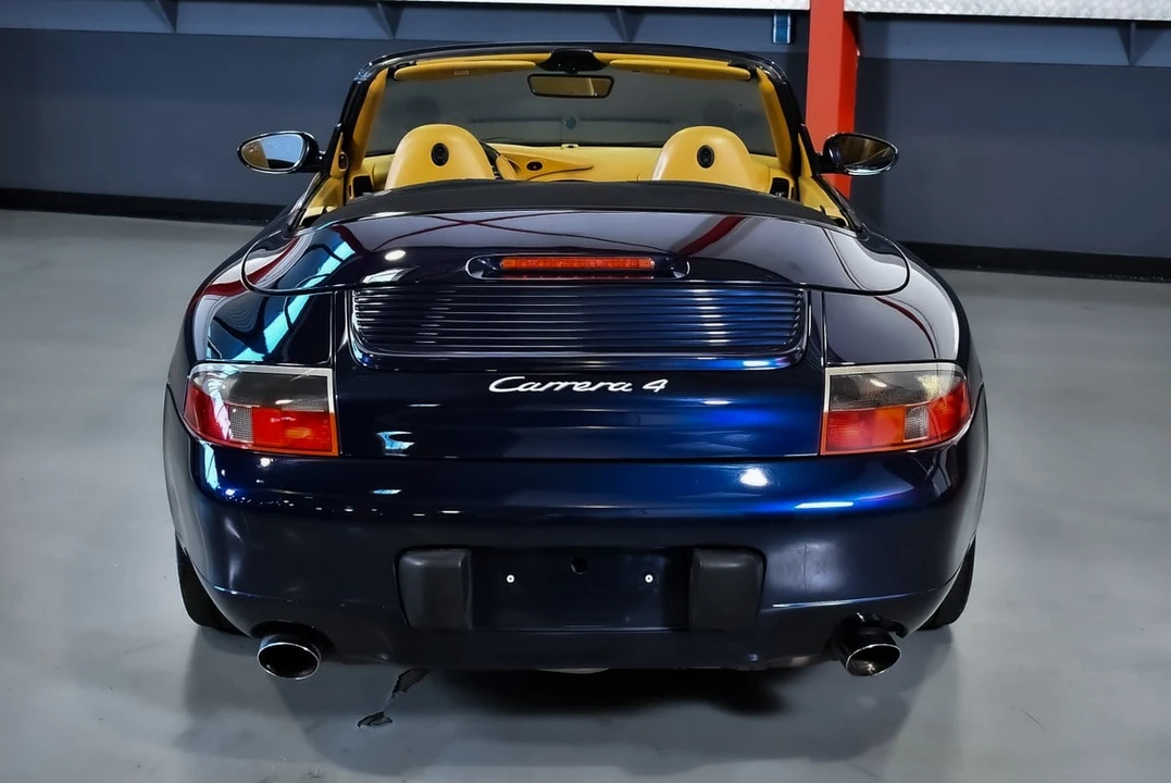 2000 Porsche 996 Carrera 4 - Image 14 of 30