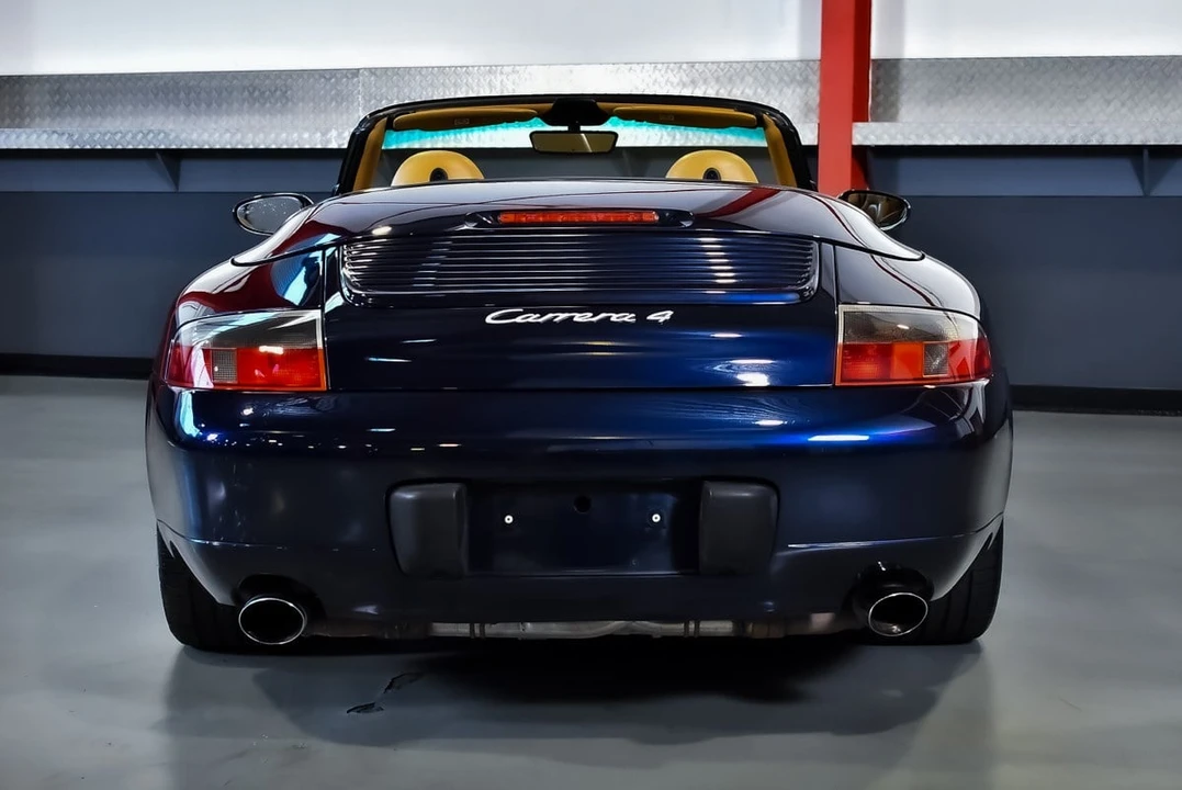 2000 Porsche 996 Carrera 4 - Image 15 of 30