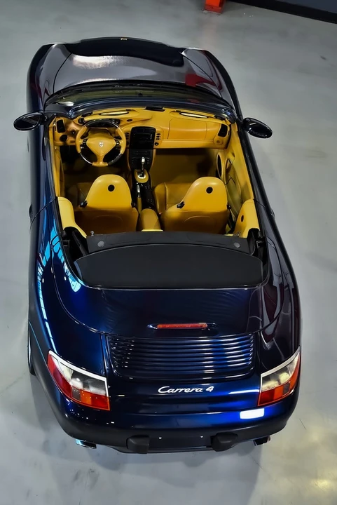 2000 Porsche 996 Carrera 4 - Image 24 of 30