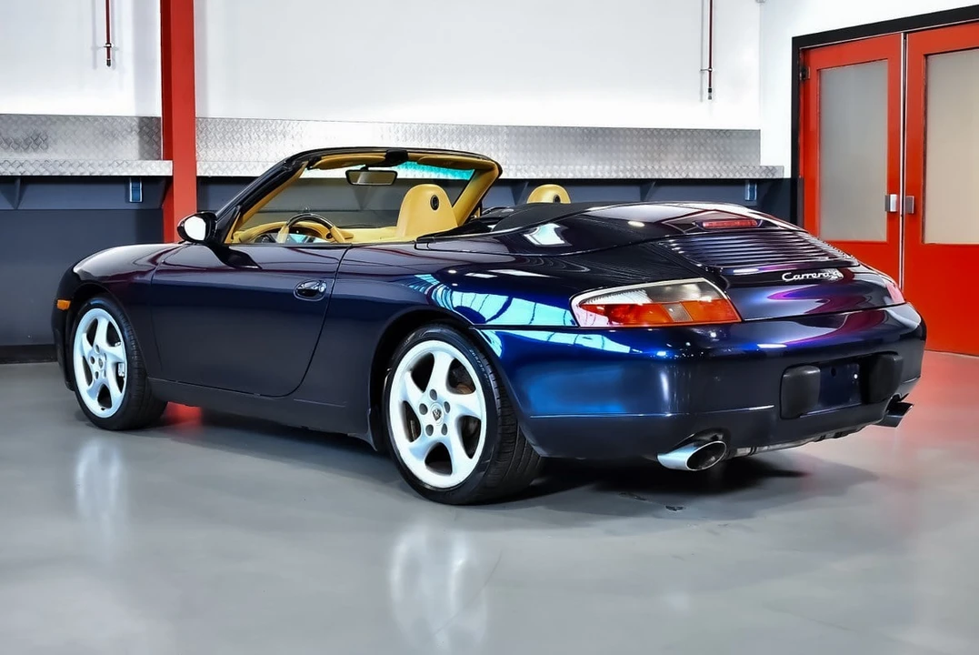 2000 Porsche 996 Carrera 4 - Image 19 of 30