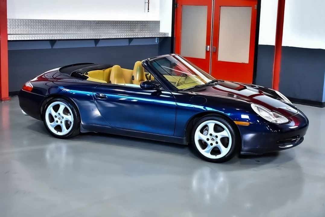 2000 Porsche 996 Carrera 4 - Image 7 of 30