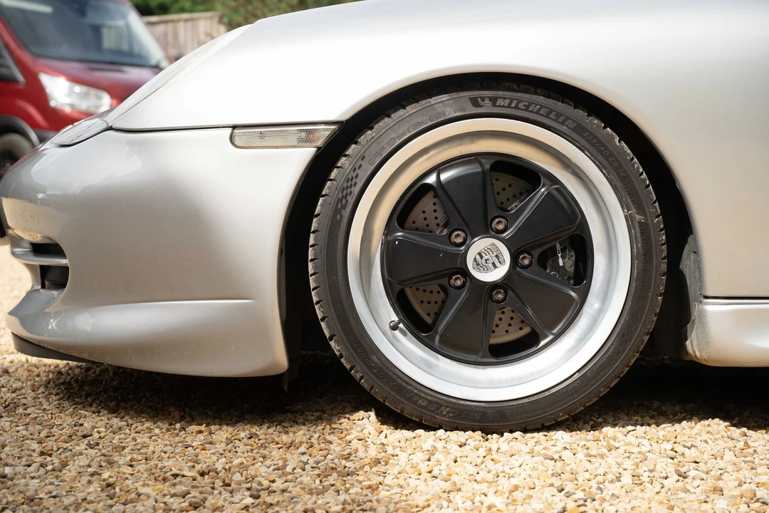 2000 Porsche 996 Carrera - Image 10 of 30