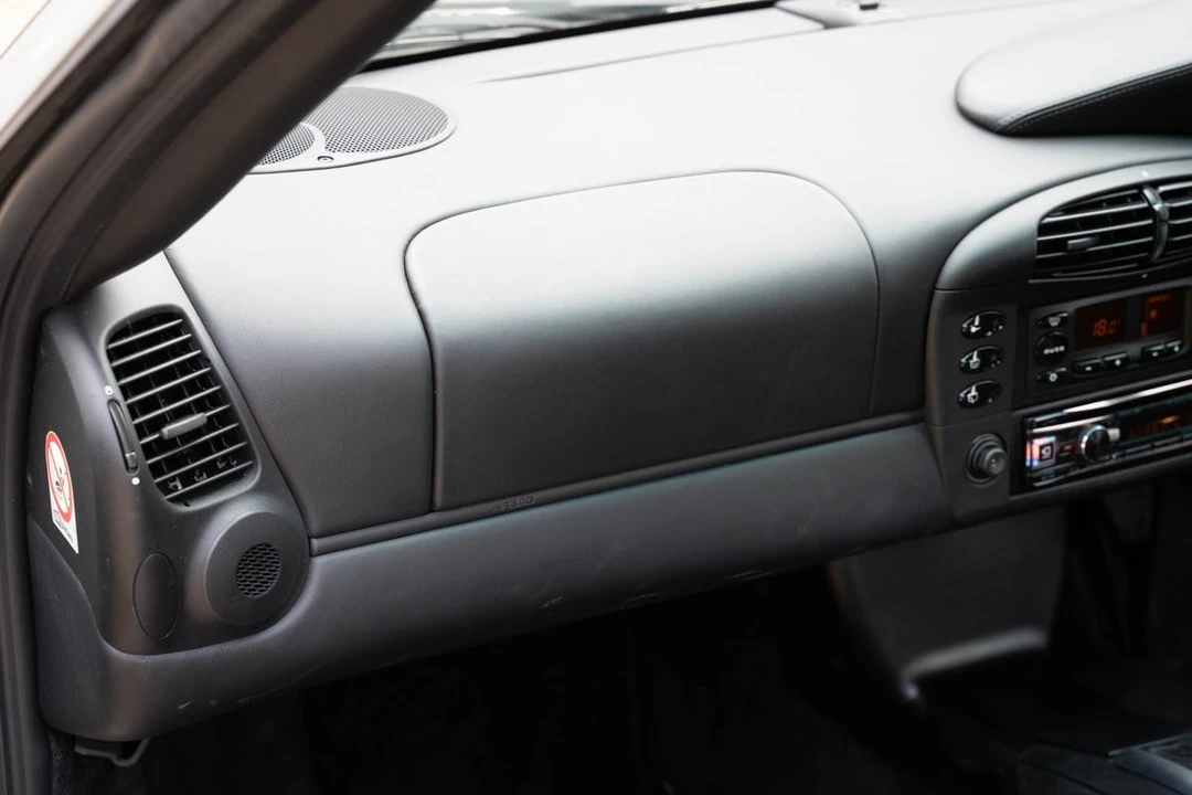 2000 Porsche 996 Carrera - Image 28 of 30