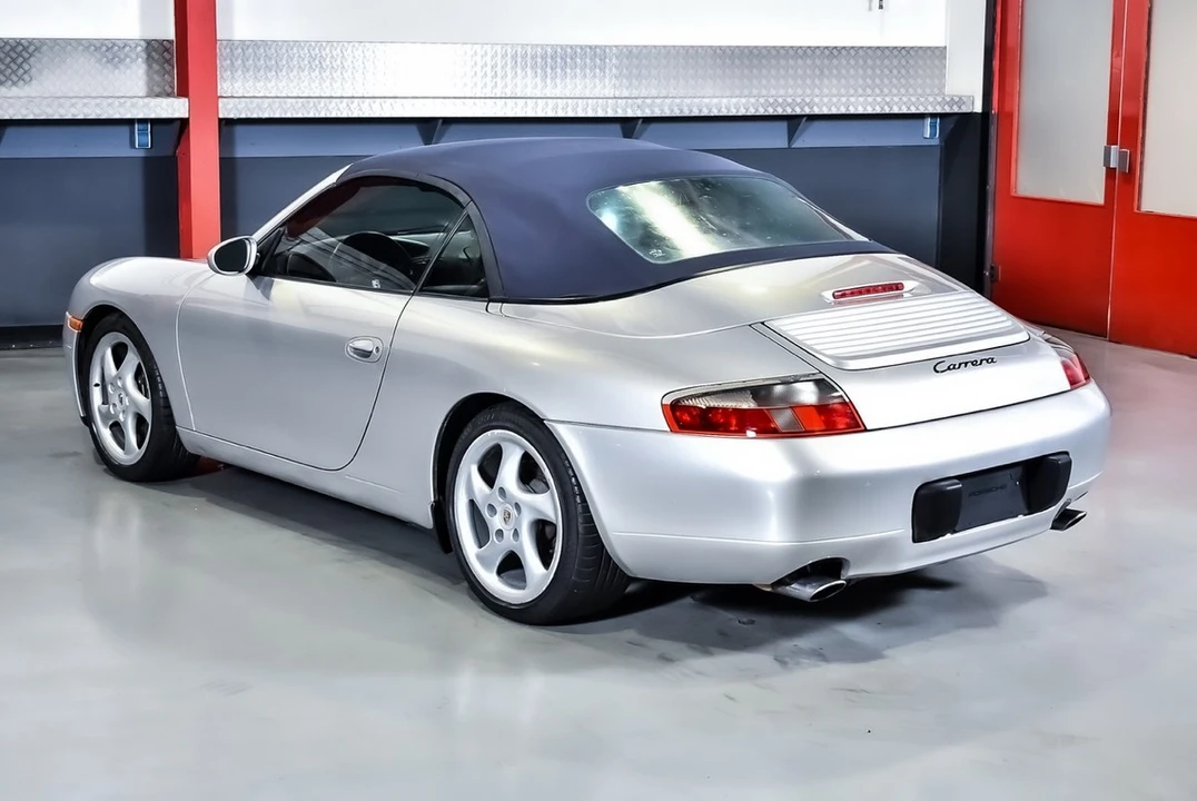 2000 Porsche 996 Carrera - Image 24 of 30