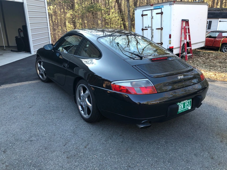 2000 Porsche 996 Carrera 4 - Image 4 of 6