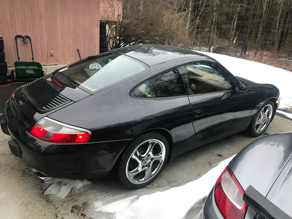 2000 Porsche 996 Carrera 4 - Image 5 of 6