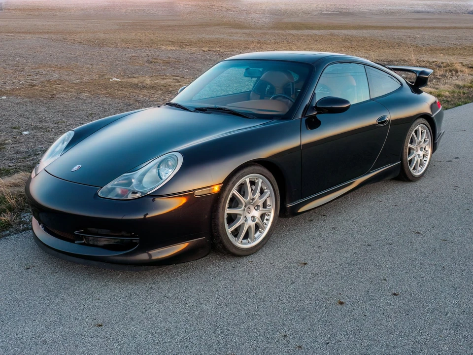 2000 Porsche 996 Carrera 4 - Image 6 of 23