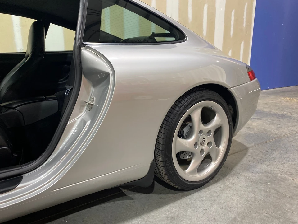 2000 Porsche 996 Carrera - Image 15 of 31