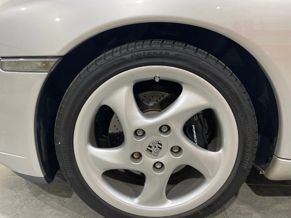 2000 Porsche 996 Carrera - Image 23 of 31