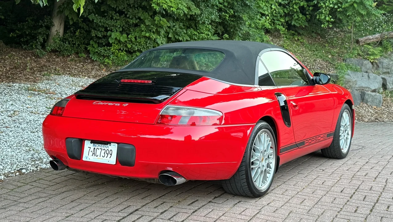 2000 Porsche 996 Carrera 4 - Image 30 of 31