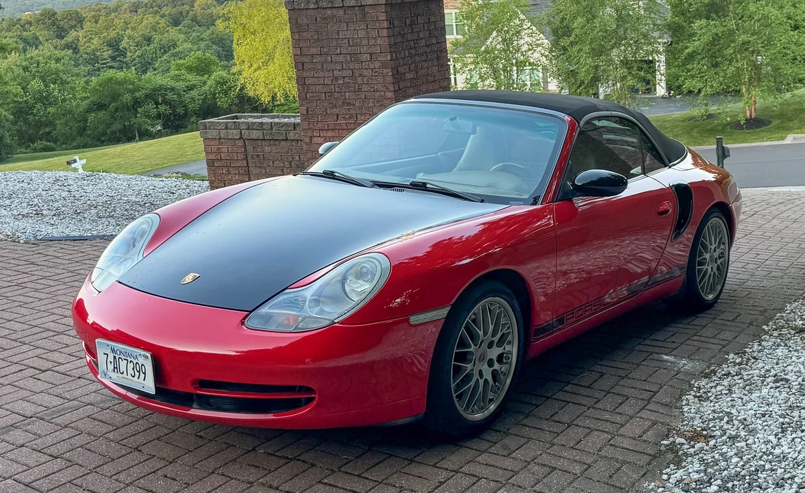2000 Porsche 996 Carrera 4 - Image 18 of 31