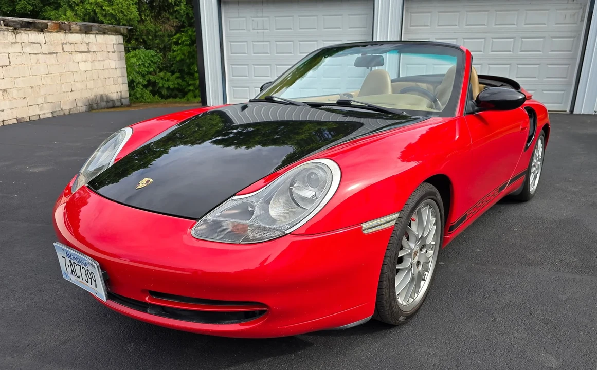 2000 Porsche 996 Carrera 4 - Image 2 of 31