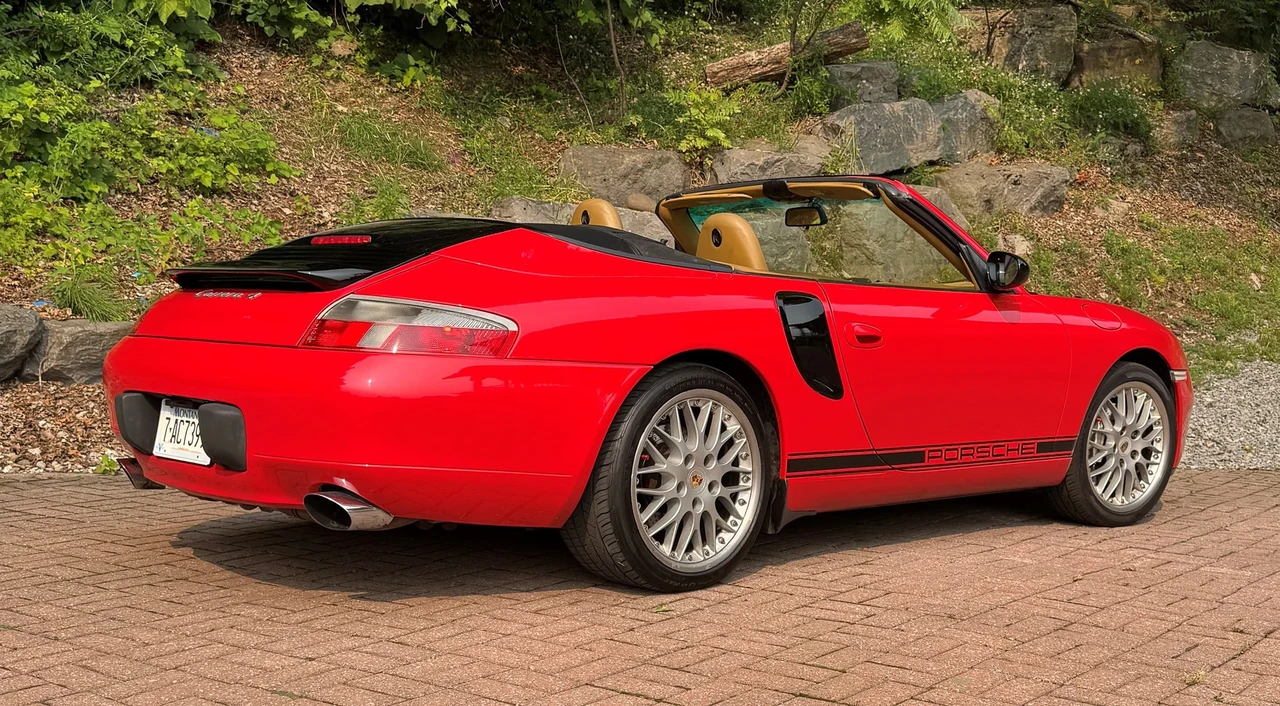 2000 Porsche 996 Carrera 4 - Image 11 of 31