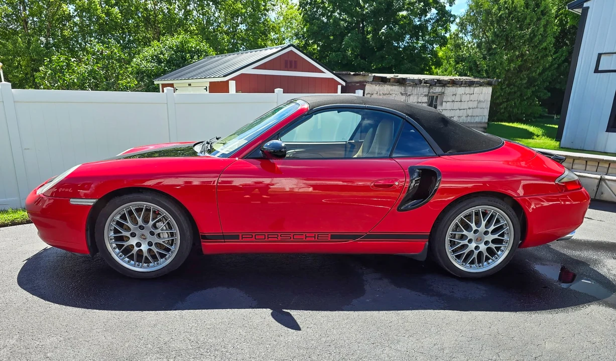 2000 Porsche 996 Carrera 4 - Image 23 of 31
