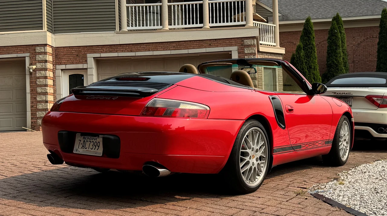 2000 Porsche 996 Carrera 4 - Image 9 of 31