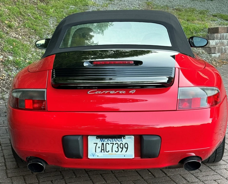 2000 Porsche 996 Carrera 4 - Image 27 of 31
