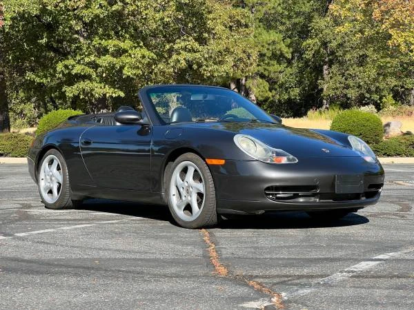 2000 Porsche 996 Carrera - Image 2 of 21