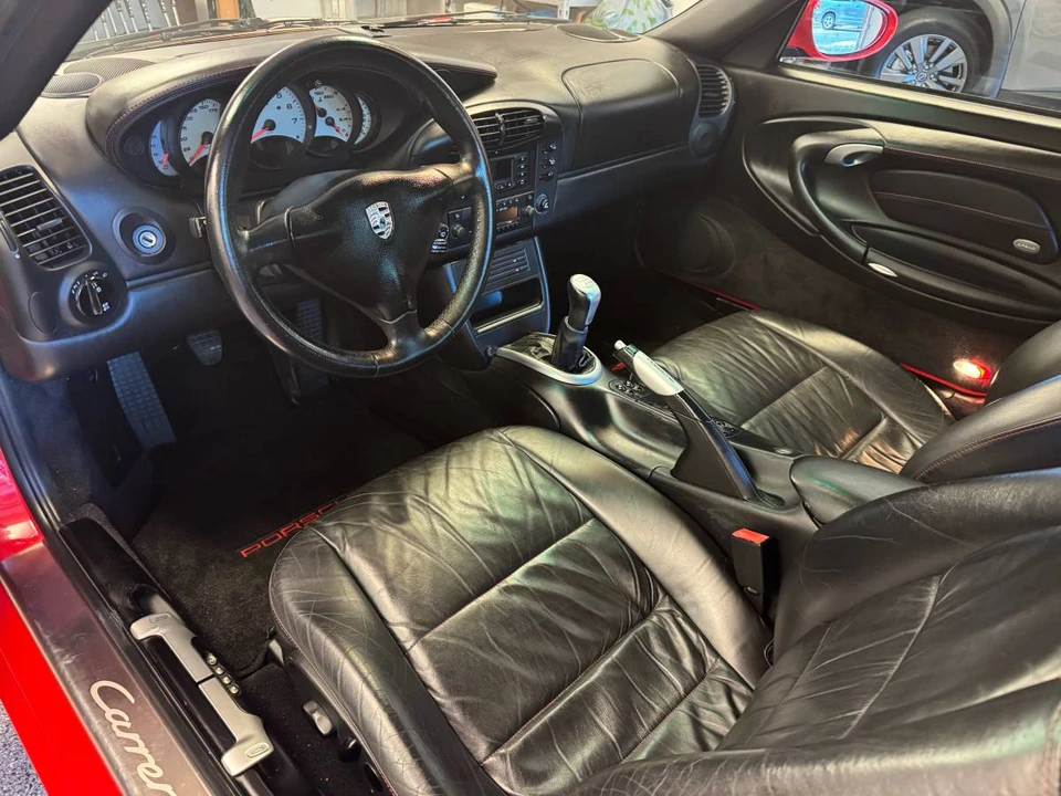 2000 Porsche 996 Carrera - Image 9 of 12