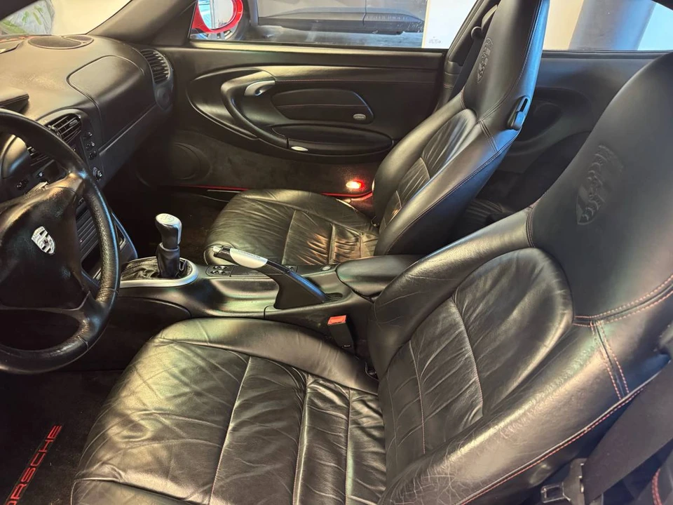 2000 Porsche 996 Carrera - Image 10 of 12