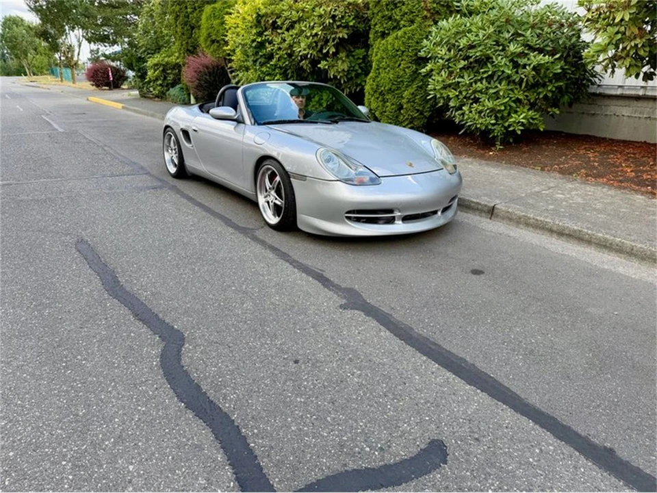 2000 Porsche 986 Boxster - Image 11 of 31