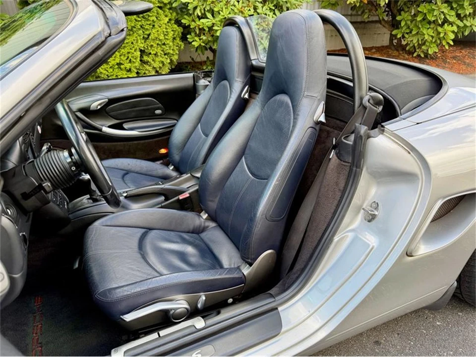 2000 Porsche 986 Boxster - Image 3 of 31