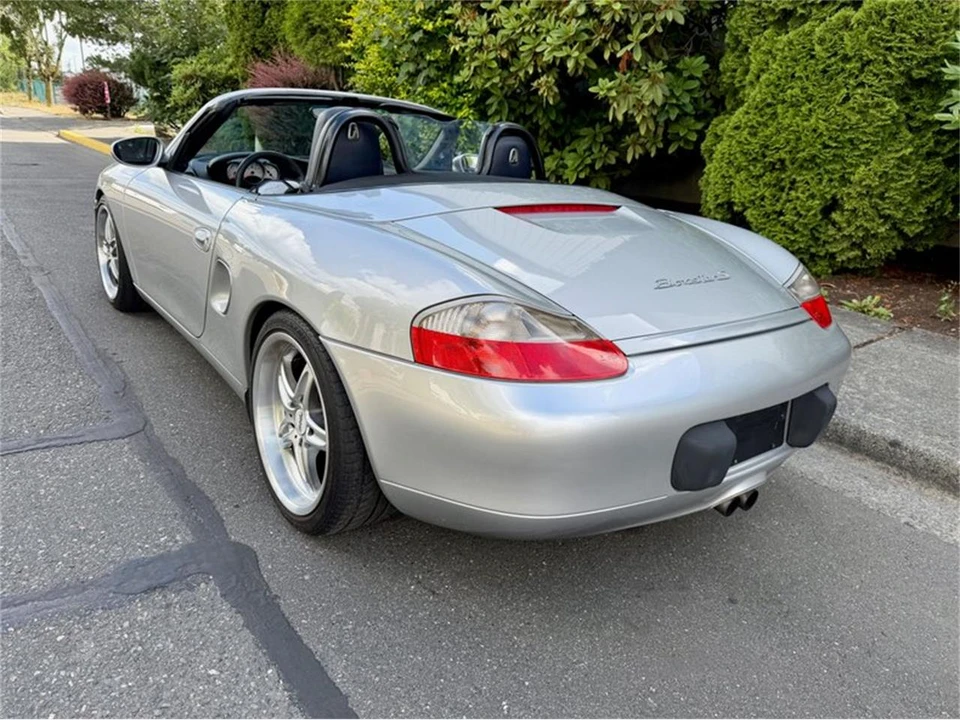 2000 Porsche 986 Boxster - Image 9 of 31
