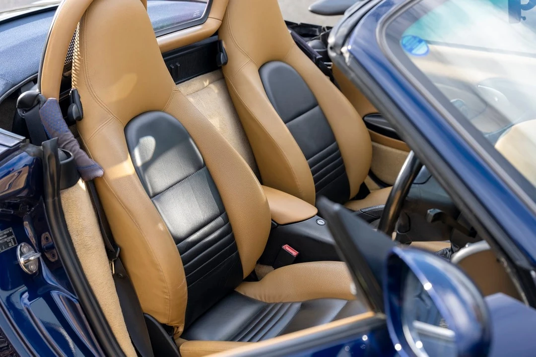 2000 Porsche 986 Boxster - Image 12 of 30
