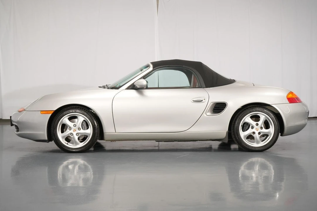 2000 Porsche 986 Boxster - Image 6 of 29