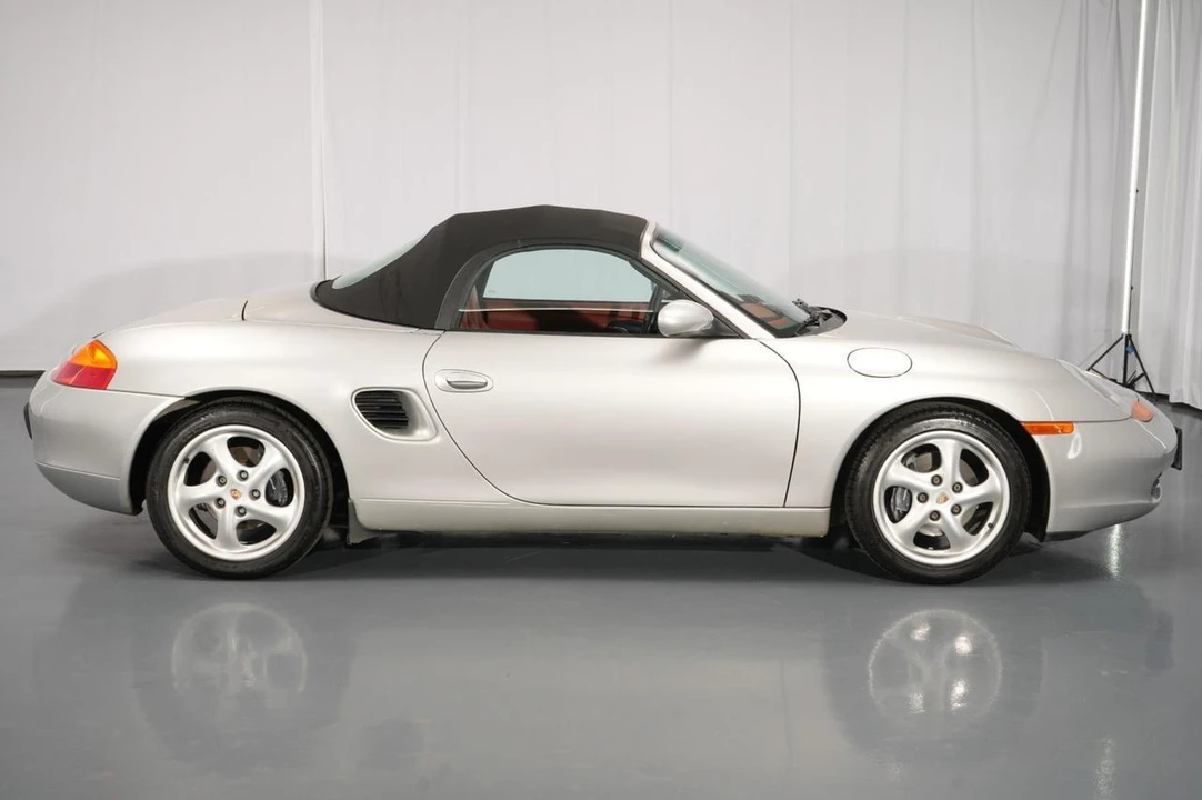 2000 Porsche 986 Boxster - Image 17 of 29