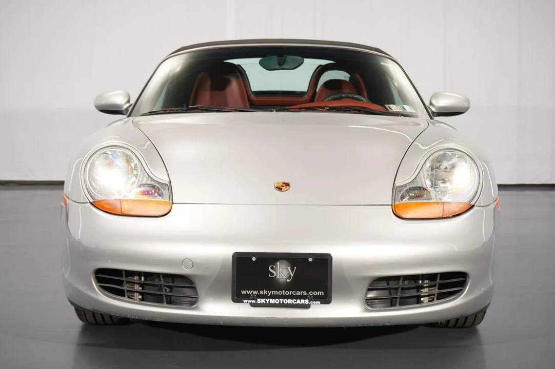 2000 Porsche 986 Boxster - Image 11 of 29