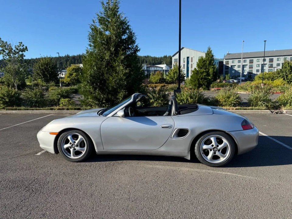 2000 Porsche 986 Boxster - Image 4 of 19