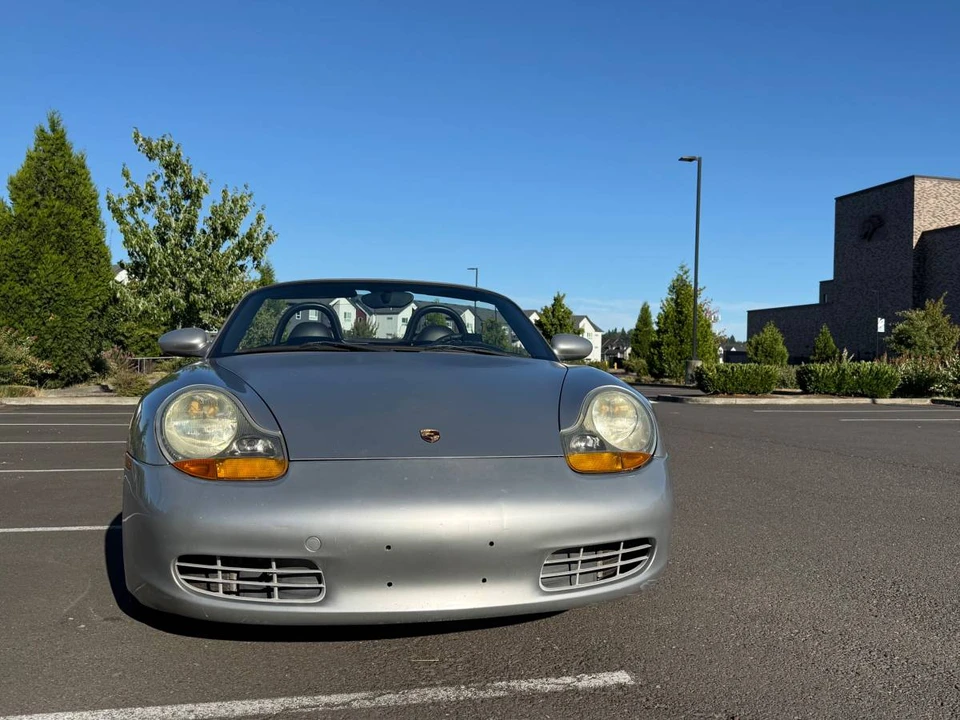 2000 Porsche 986 Boxster - Image 11 of 19
