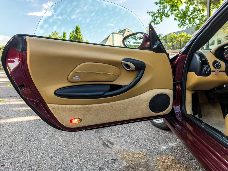 2001 Porsche 986 Boxster - Image 10 of 14