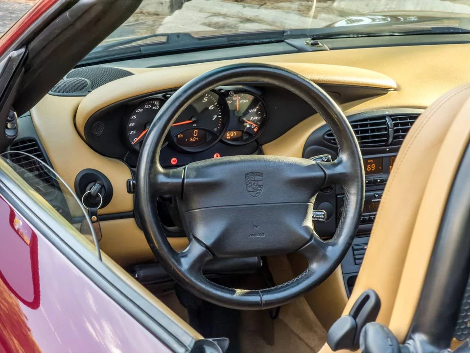 2001 Porsche 986 Boxster - Image 7 of 14