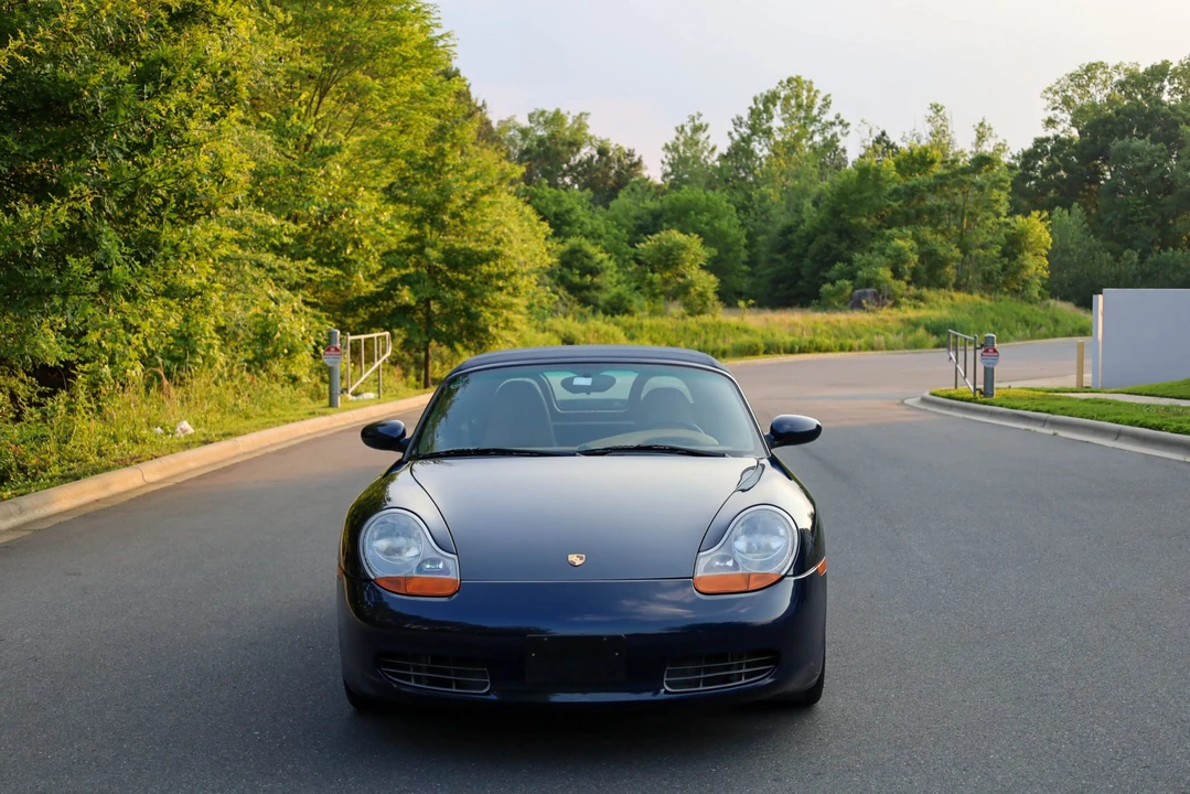 2000 Porsche 986 Boxster - Image 4 of 31
