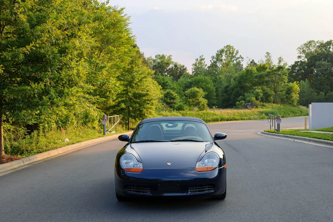2000 Porsche 986 Boxster - Image 3 of 31