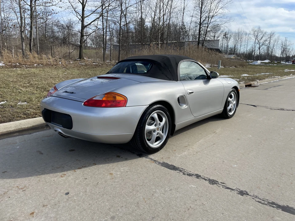 2000 Porsche 986 Boxster - Image 6 of 31