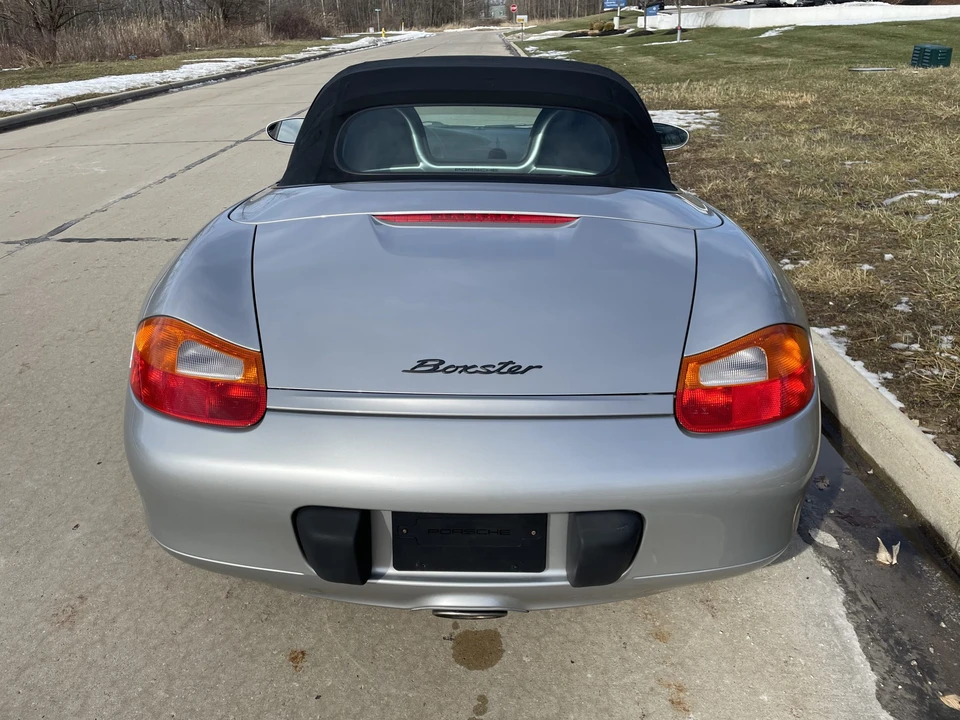 2000 Porsche 986 Boxster - Image 4 of 31