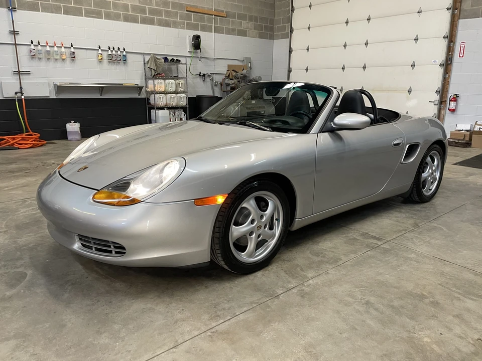 2000 Porsche 986 Boxster - Image 12 of 31