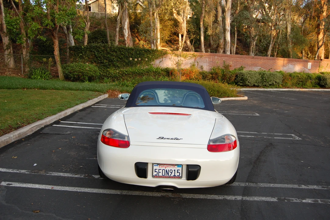 2000 Porsche 986 Boxster - Image 29 of 31