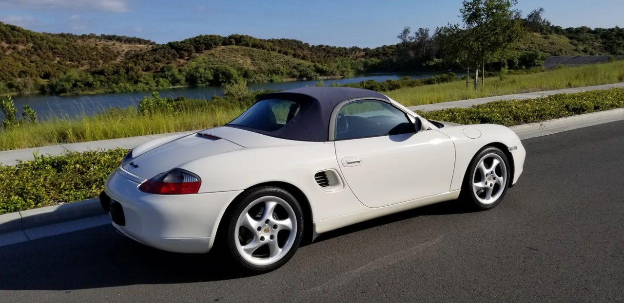 2000 Porsche 986 Boxster - Image 17 of 31