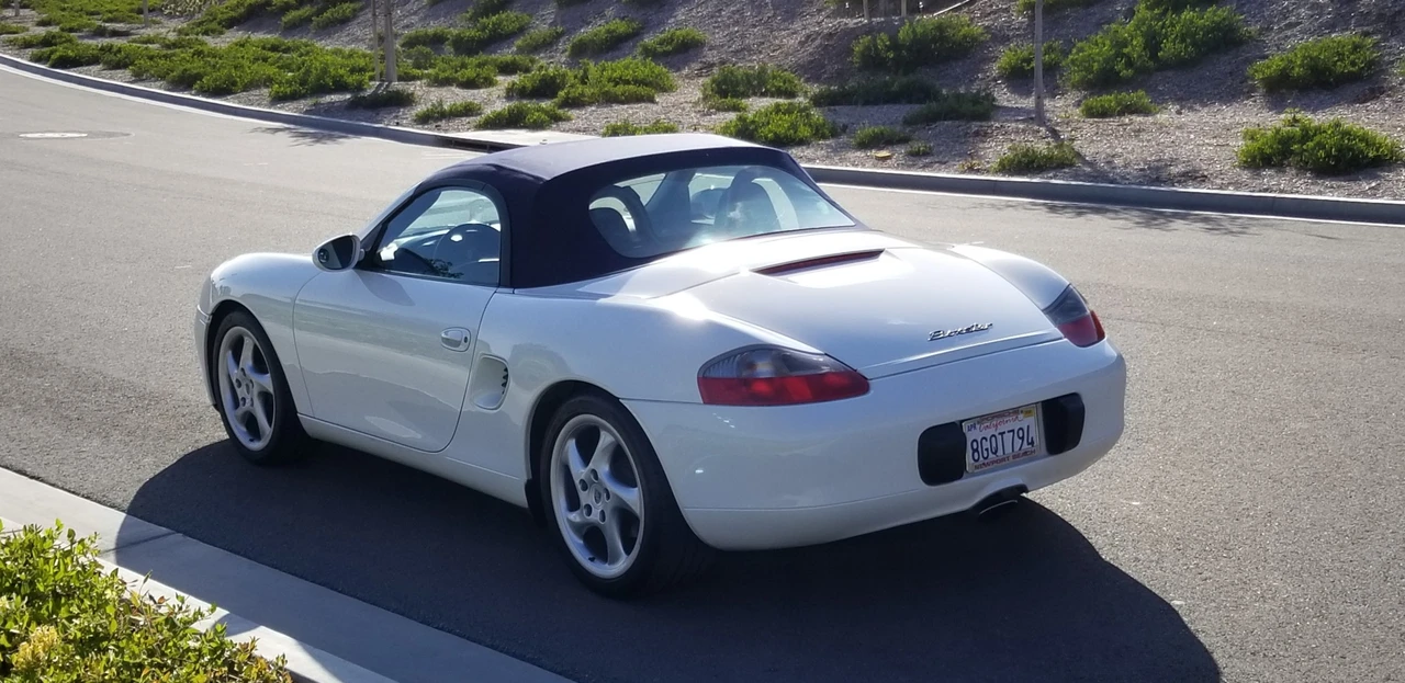 2000 Porsche 986 Boxster - Image 13 of 31