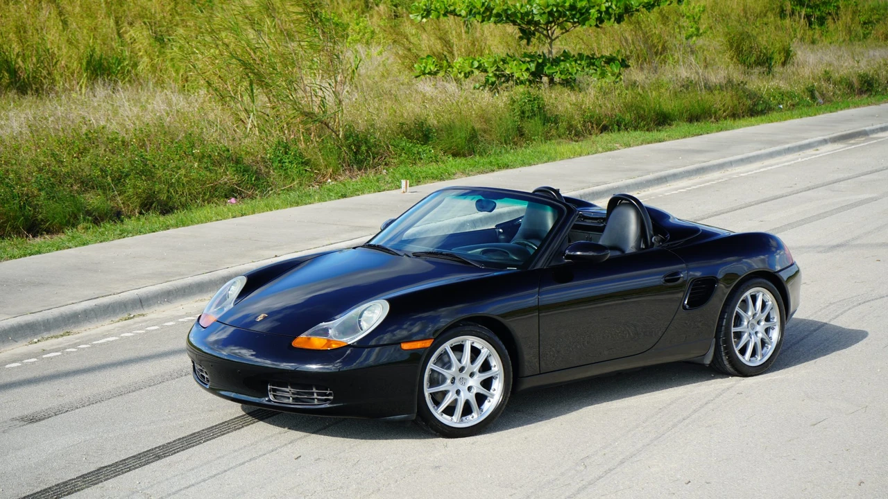 2000 Porsche 986 Boxster - Image 3 of 31