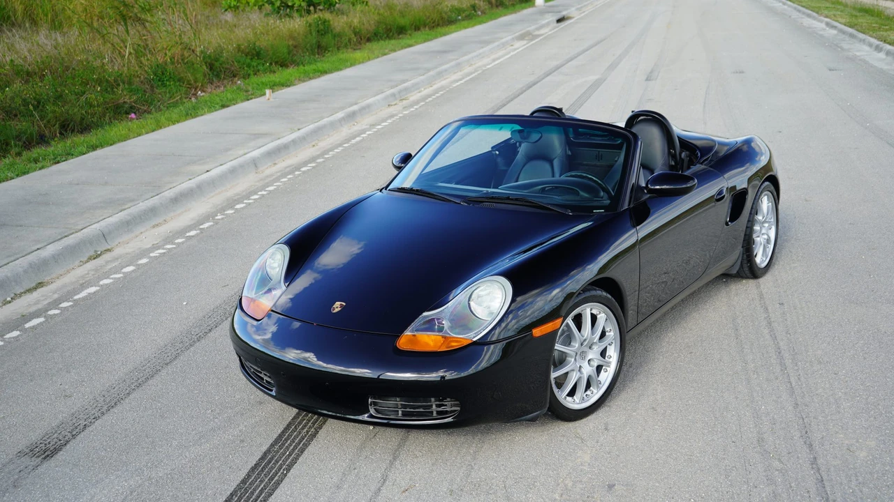 2000 Porsche 986 Boxster - Image 5 of 31