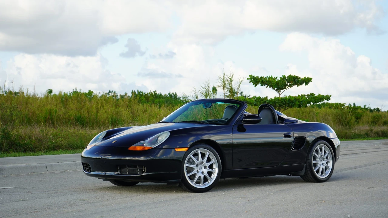 2000 Porsche 986 Boxster - Image 14 of 31