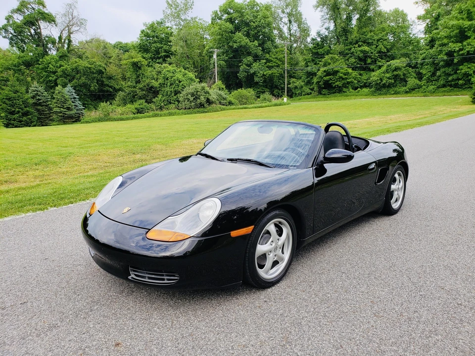 2000 Porsche 986 Boxster - Image 4 of 31