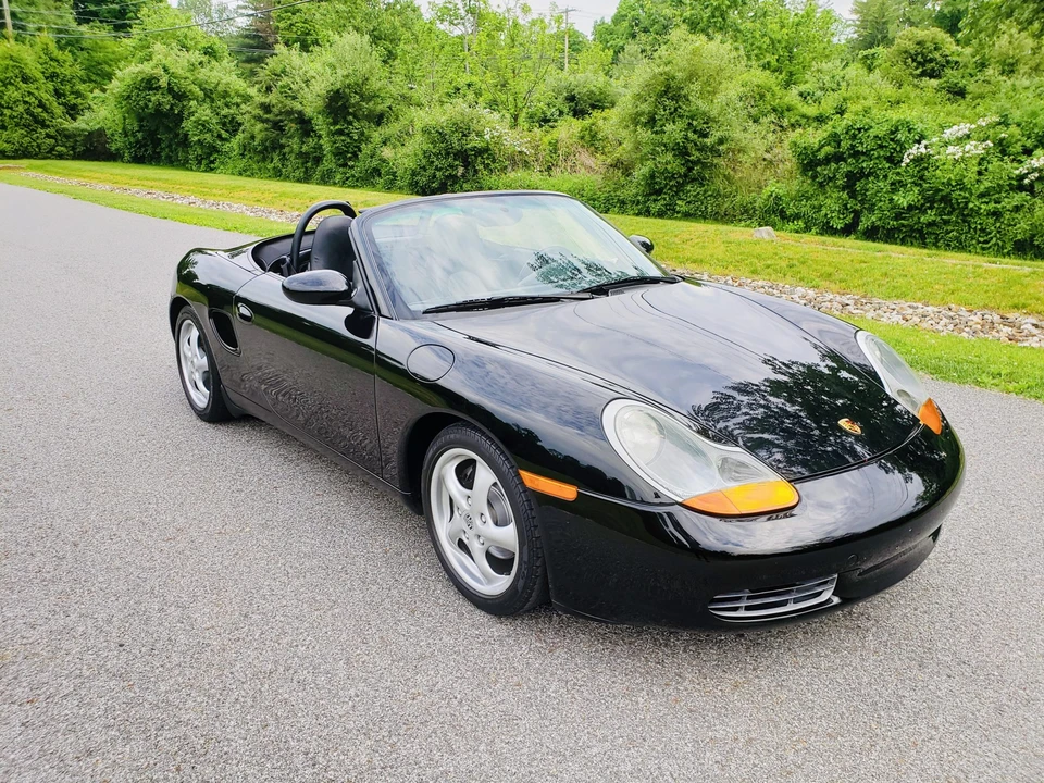 2000 Porsche 986 Boxster - Image 10 of 31