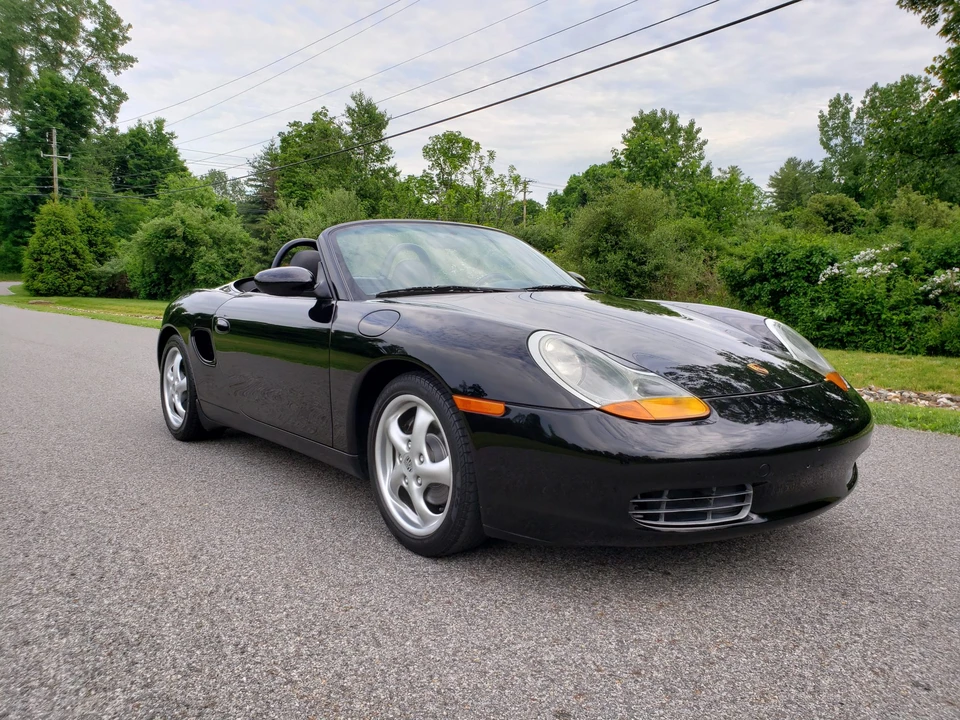 2000 Porsche 986 Boxster - Image 11 of 31