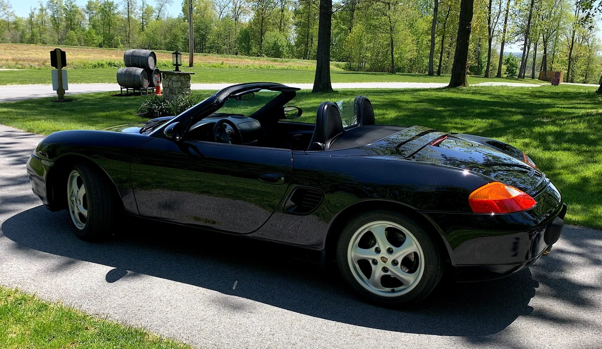 2000 Porsche 986 Boxster - Image 7 of 31