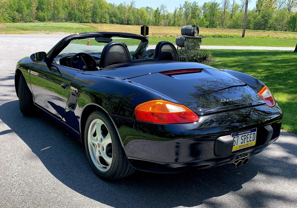 2000 Porsche 986 Boxster - Image 8 of 31